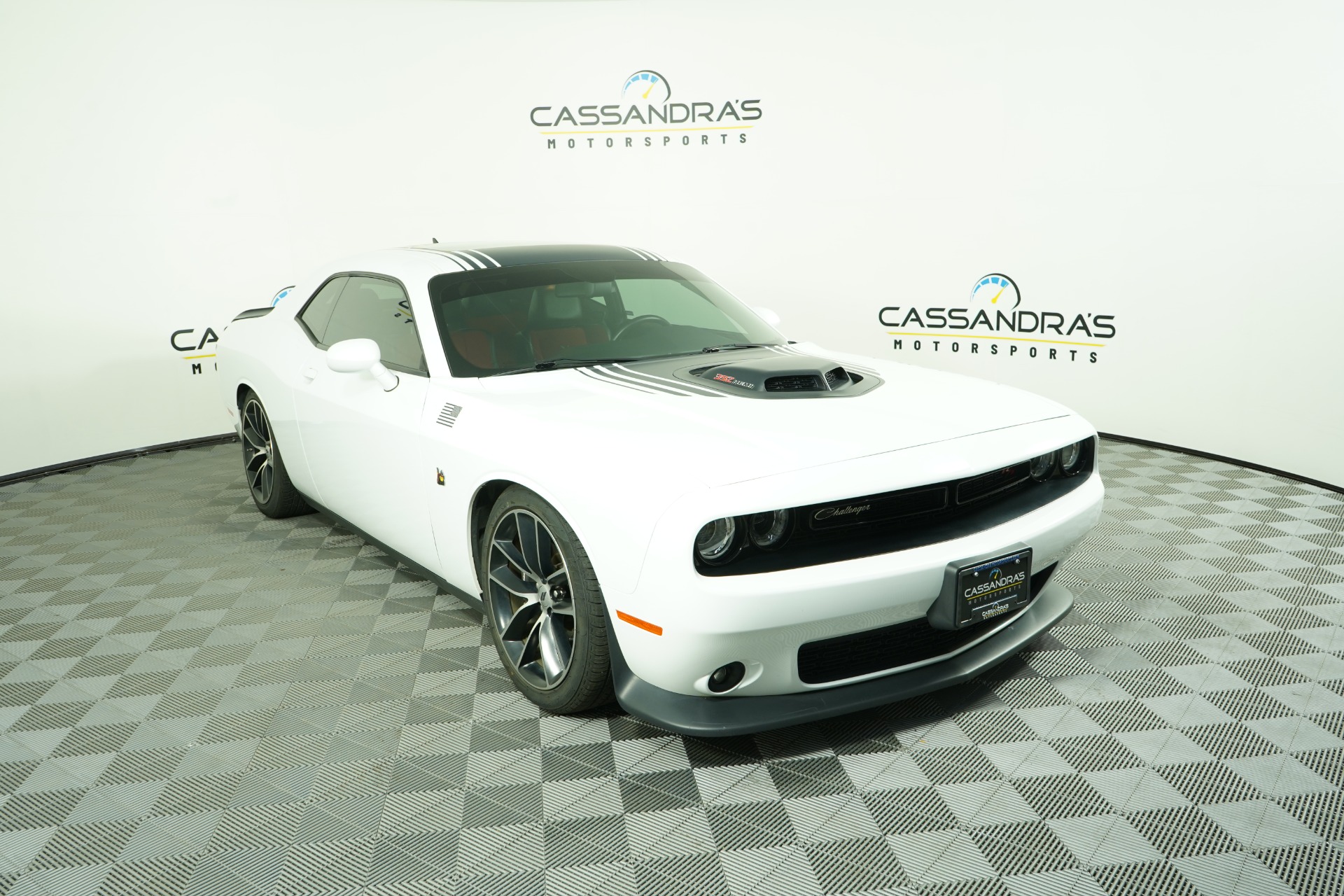 Headlamp Kit | DODGE CHALLENGER 392 Hemi Scat Pack Shaker 2017